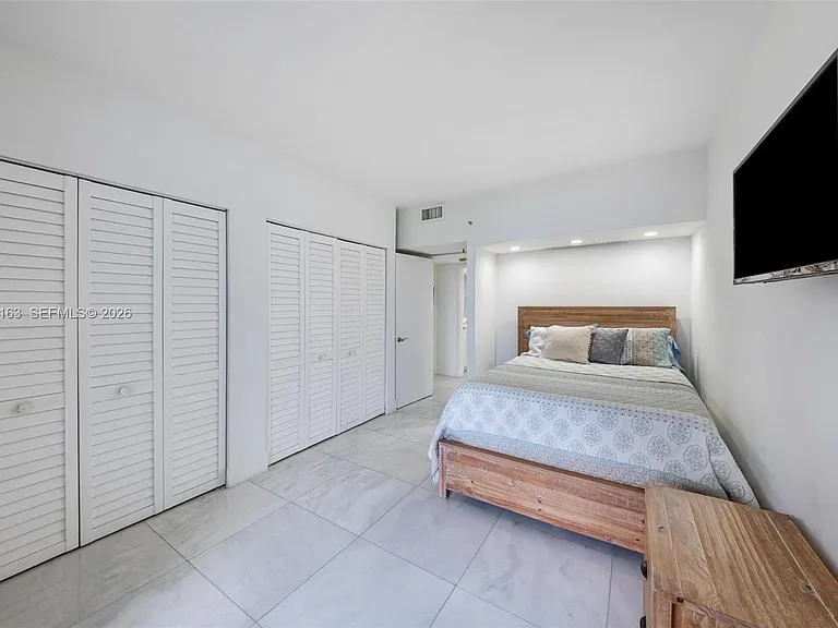 520 Brickell Key Dr #A710 — Photo 15