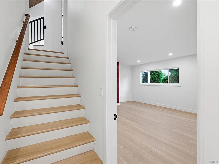 934 Candlelight Pl — Photo 21