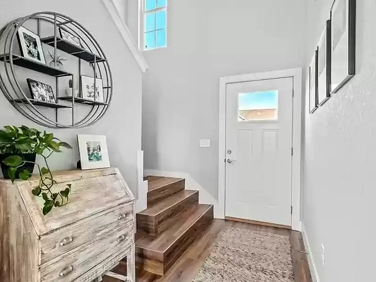 Come live in this brand new duplex in the heart of NWA — Photo 3