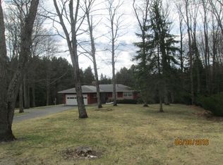 13825 Cherry Hill Dr, Newberry, MI 49868