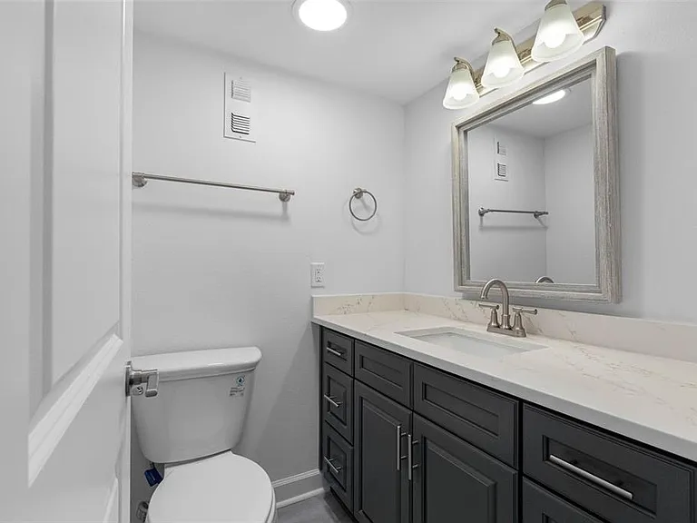 1451 Gulf Blvd #101 — Photo 27