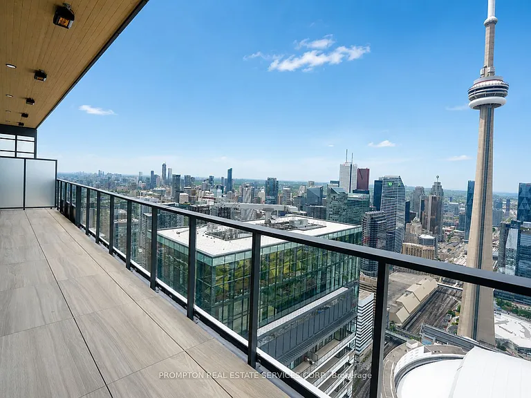 3 Concord Cityplace Way #Penthouse 8105 — Photo 46