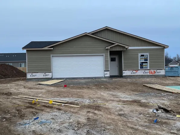 128 Burlington Dr, Mulvane, KS 67110