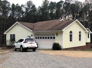 2812 High Point Ln, Gloucester, VA 23061