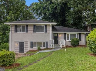 2083 Green Forrest Dr, Decatur, GA 30032