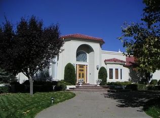 10160 Masters Dr NE, Albuquerque, NM 87111