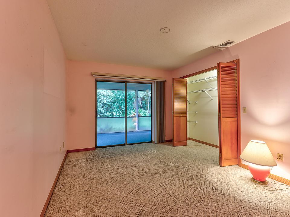1st image of 1307 NE Sago Drive