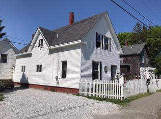 41 Pleasant St, Rockland, ME 04841