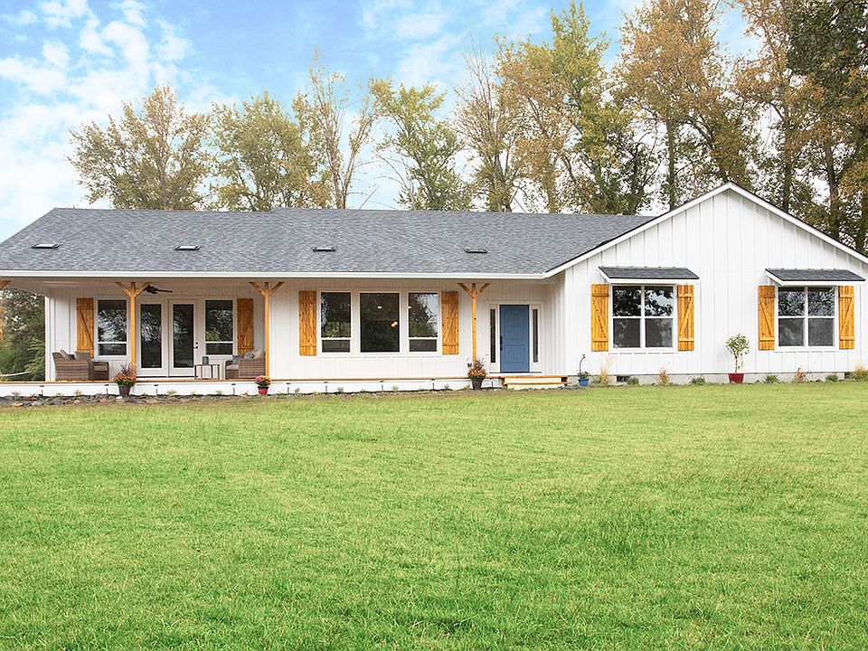 Farmhouse Elevation