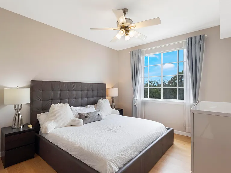 9309 Myrtlewood Cir W #9309 — Photo 11