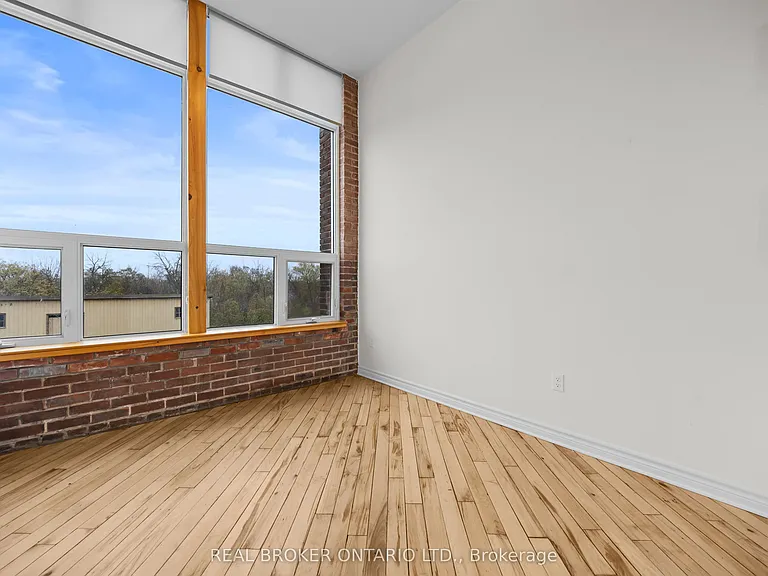 150 Mill St #113 — Photo 14