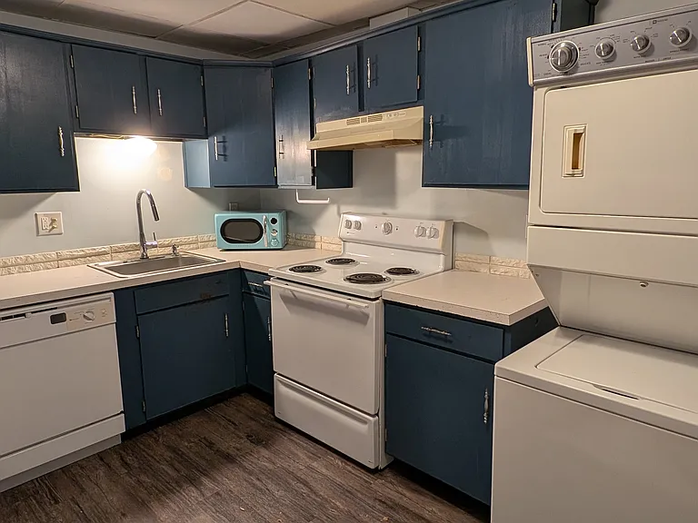 199 E Mason St #3 — Photo 1