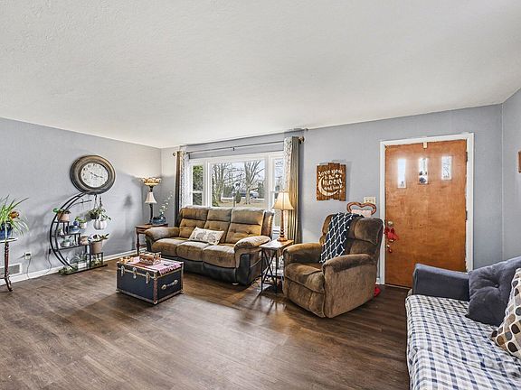 5th image of 6155 Springfield Jamestown Rd