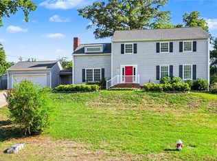 1408 Sweetbriar Ct, High Point, NC 27262