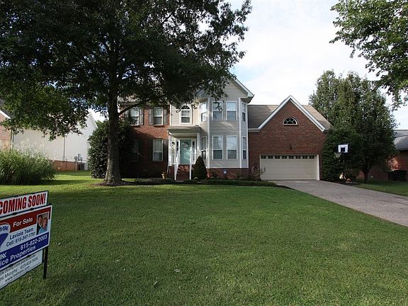 3rd image of 604 Bradford Dr