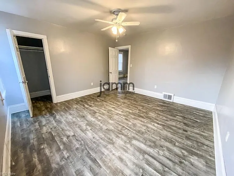 5816 Madison Ave #UPPER — Photo 8