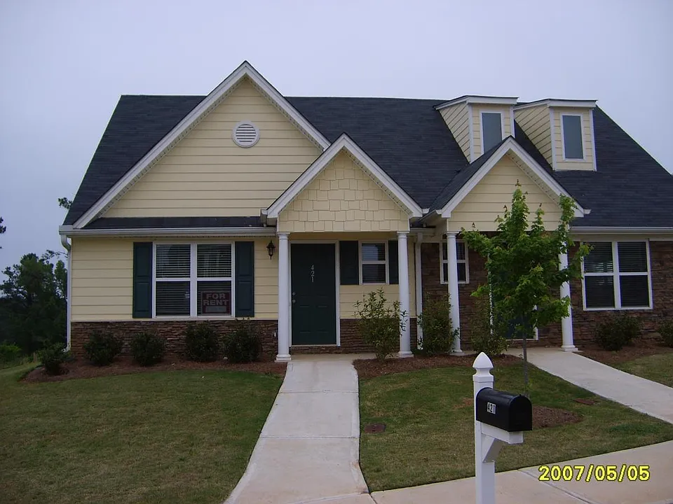 421 Bridgewater Way