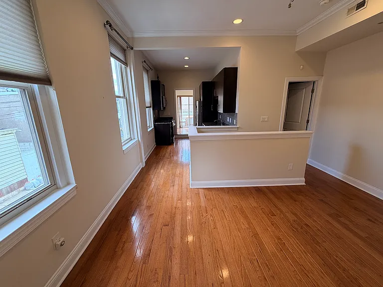 1315 Wolf St #2 — Photo 17