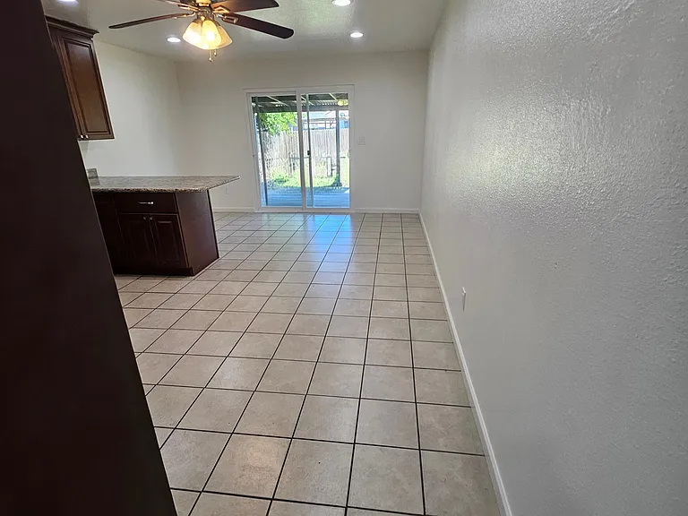 924 San Miguel Pl — Photo 9