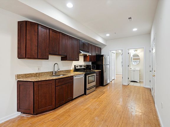 4th image of 1741 N Gratz St Unit B