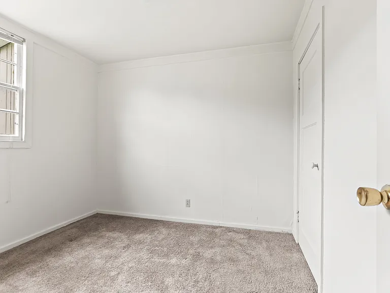 Markwell/Annex Apartments — Photo 15