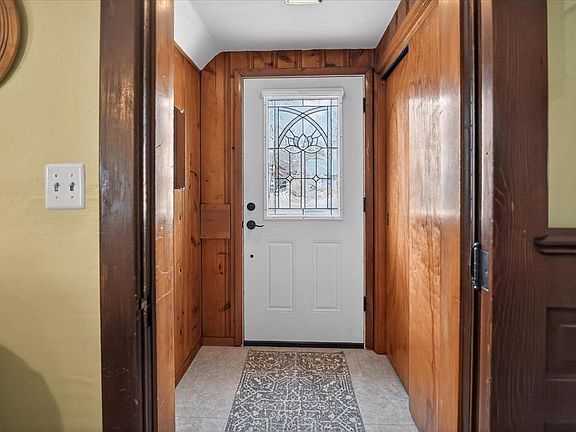 4th image of 127 Union Street