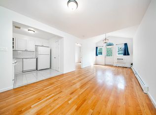 2540 14th St #2, Astoria, NY 11102