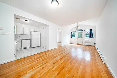 25-40 14th Street, #2