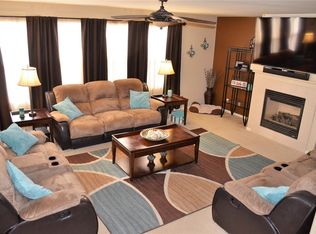 5522 Laredo Way, Denver, CO 80239