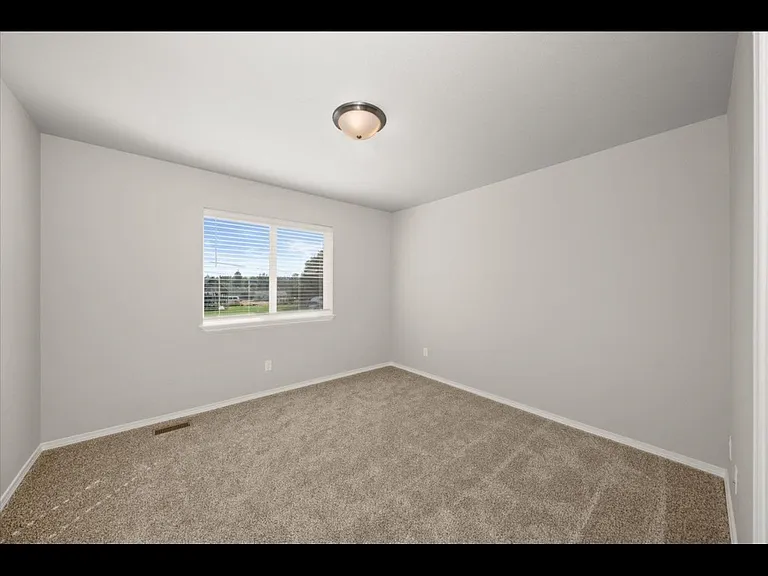 18315 E Desmet Ave — Photo 16