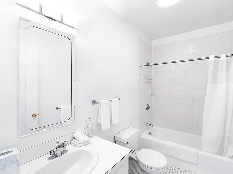 383 Commonwealth Ave #4B — Photo 3