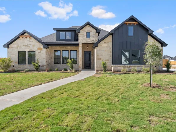 10221 Charmwood Dr, Waco, TX 76712