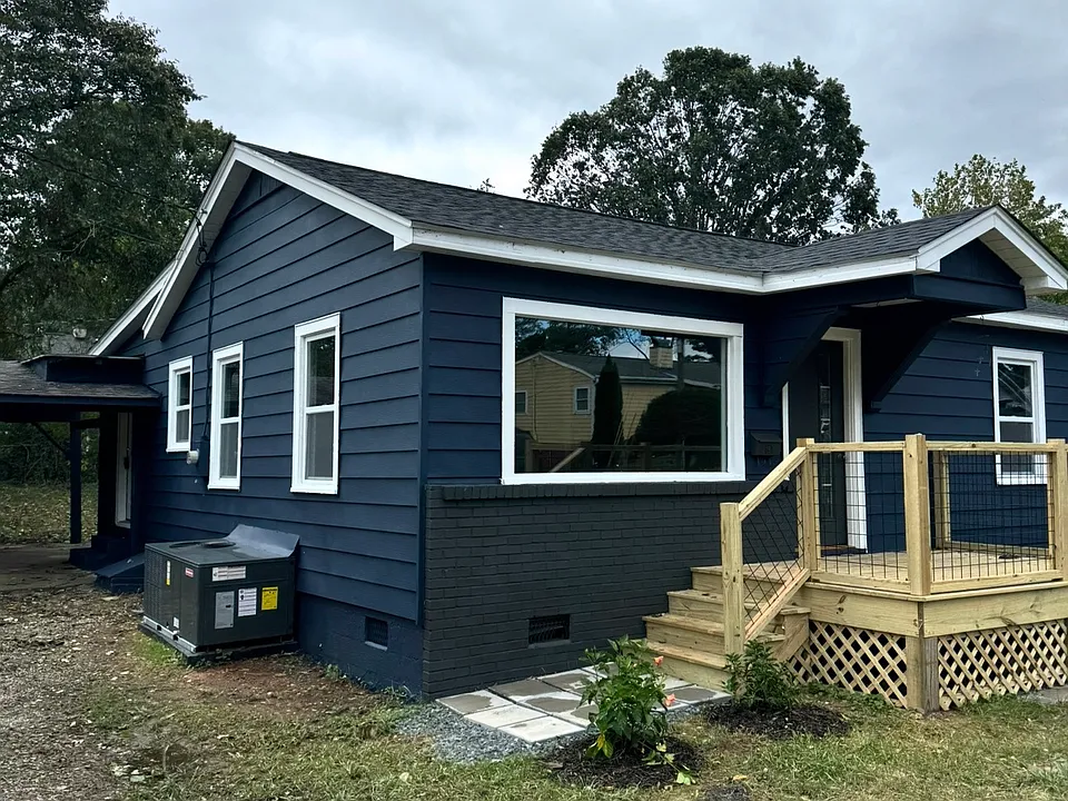 28 Jeffress Ave #1