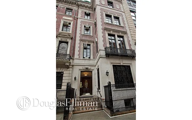 Sold by Douglas Elliman | media 17