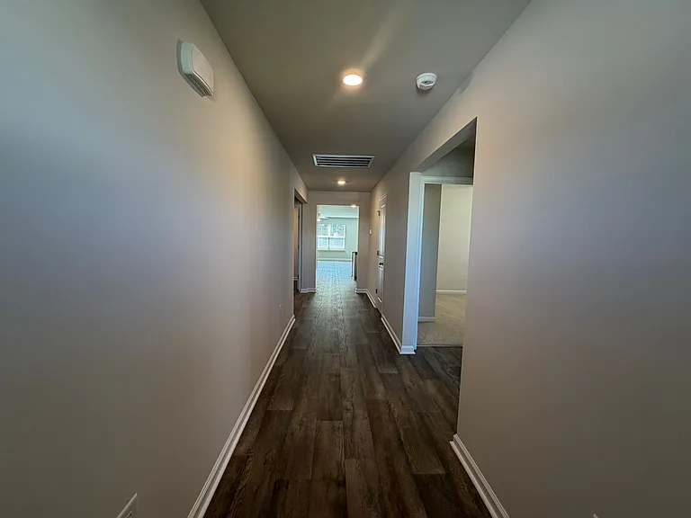 500 Acosta Cir — Photo 5