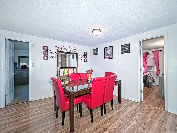 5th image of 586 Leopard Ln