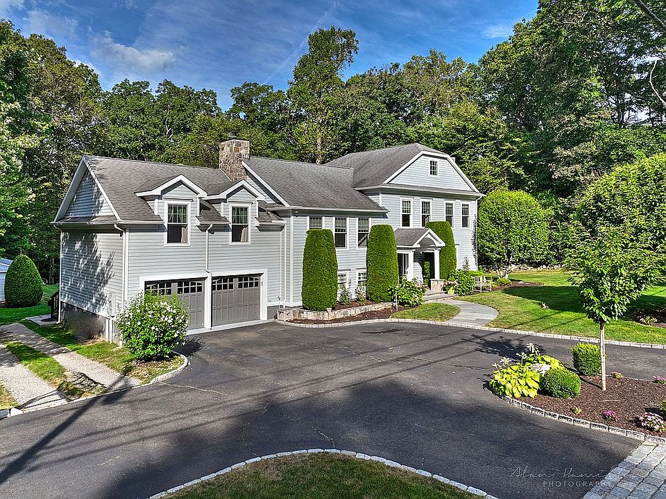 1st image of 3 Driftwood Ln