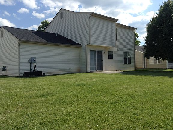 3rd image of 6210 Ashmont Dr