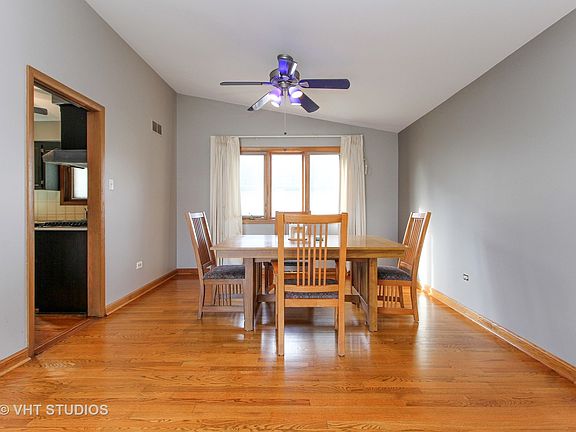 4th image of 12932 Comanche Dr