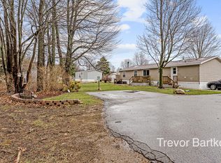 26 Maple Ct, Muskegon, MI 49445