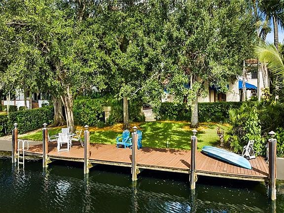 2nd image of 1313 Ponce De Leon Dr