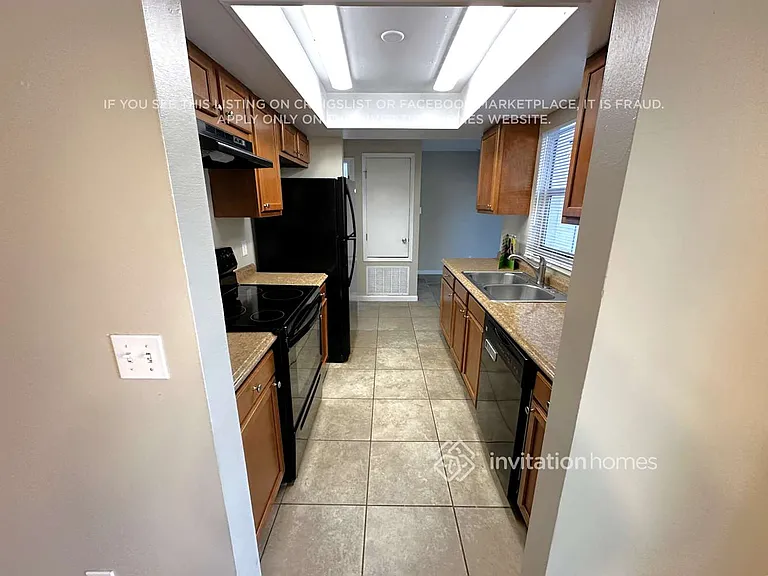 1180 Springview Run — Photo 6