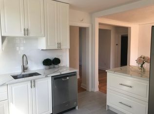 1 Bradford Pl #1, Harrison, NY 10528