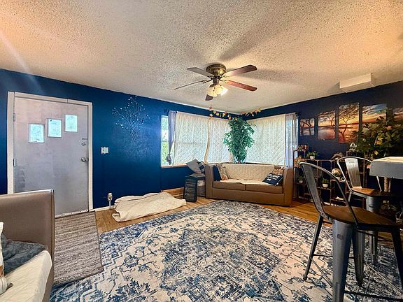 5th image of 3009 Ellendale Dr