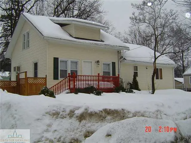 114 E Cavanaugh Rd photo 1