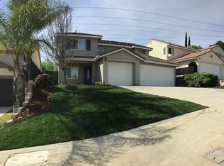 15985 Filbert St, Sylmar, CA 91342