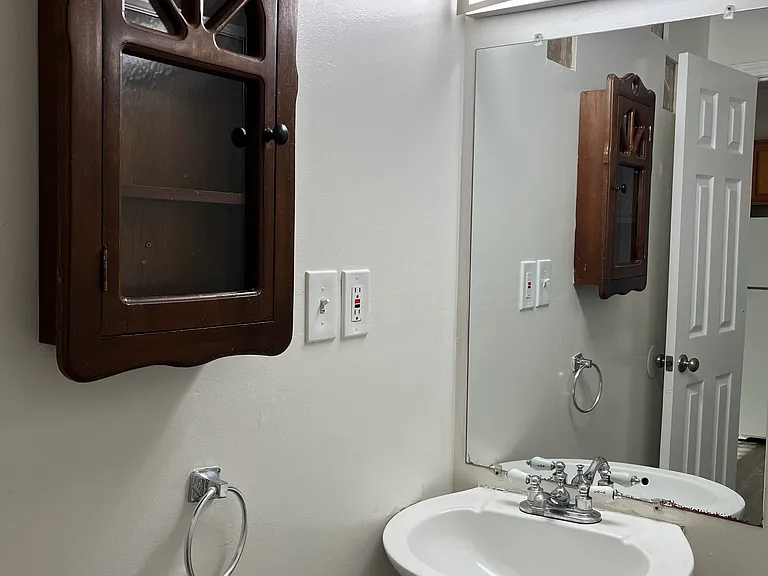 4626 Bancroft St #19 — Photo 6