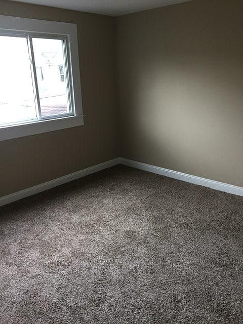 2nd image of 18 Riverside Ct