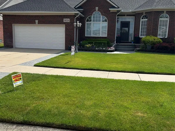 56334 Birkdale Dr, Macomb, MI 48042