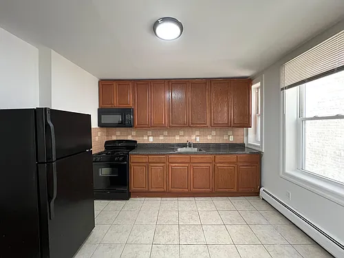 21-23 E 17th St #5B Photo 1